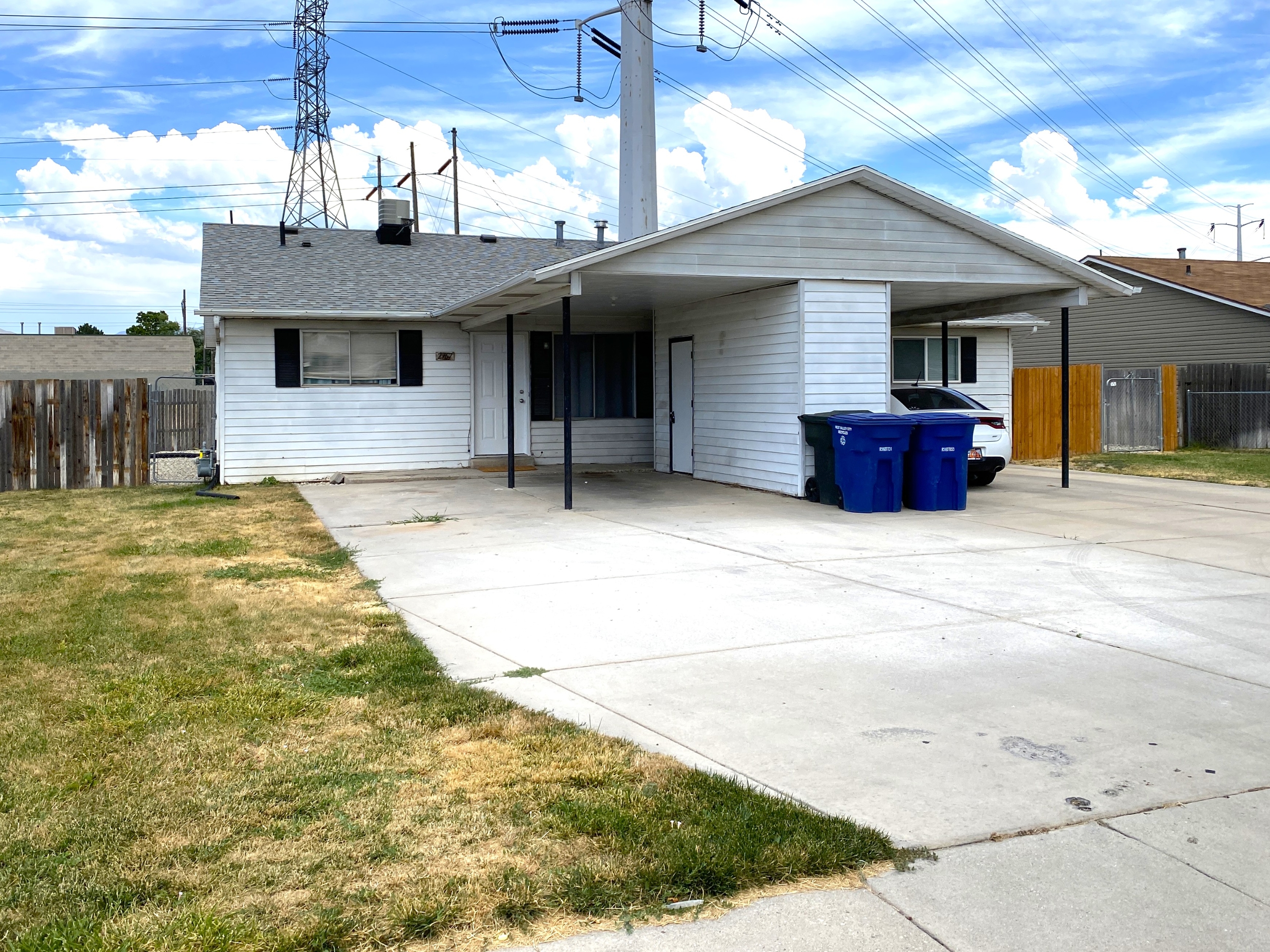 2767 West 2805 South