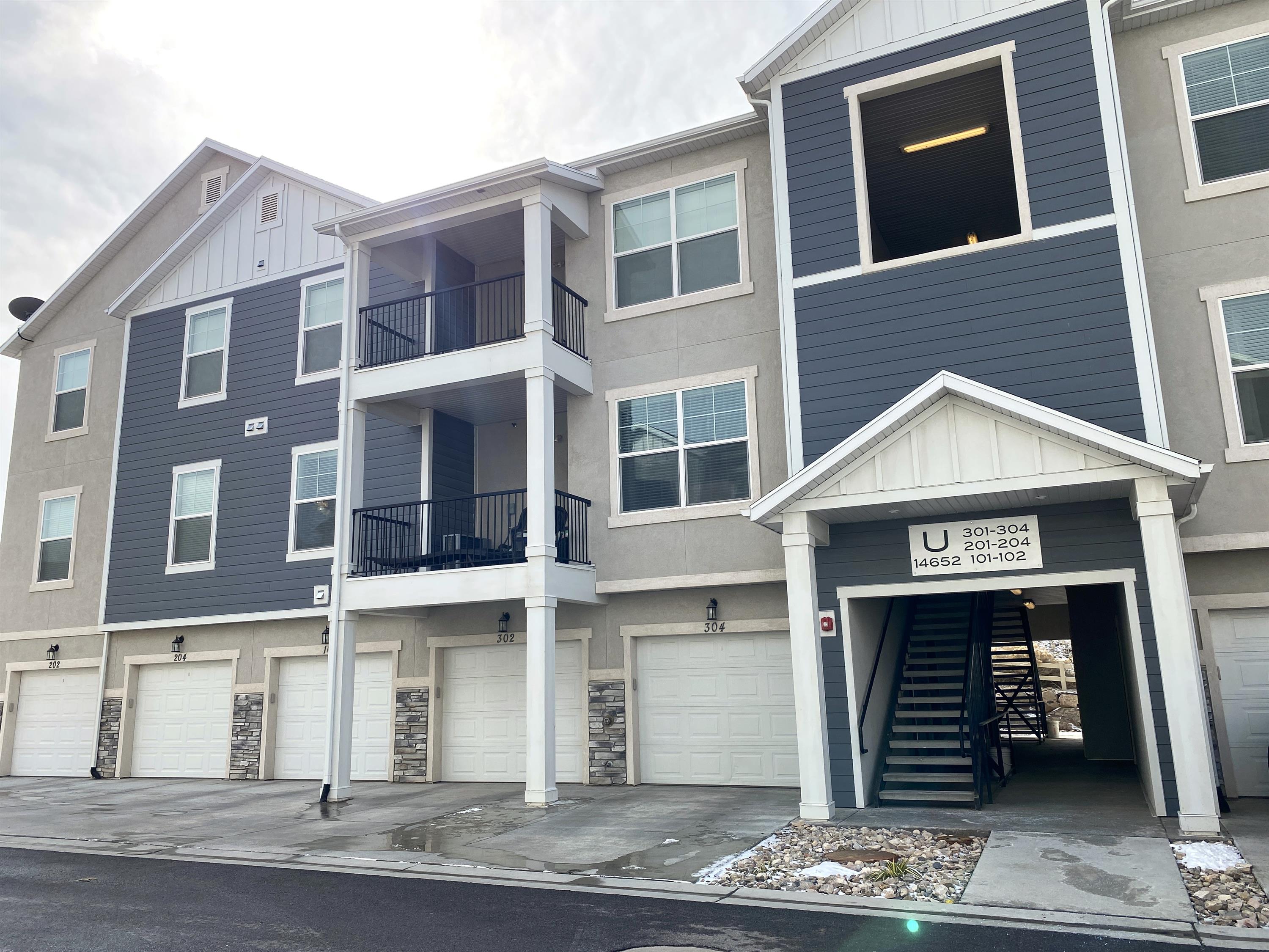 14652 South Astin Lane U-304