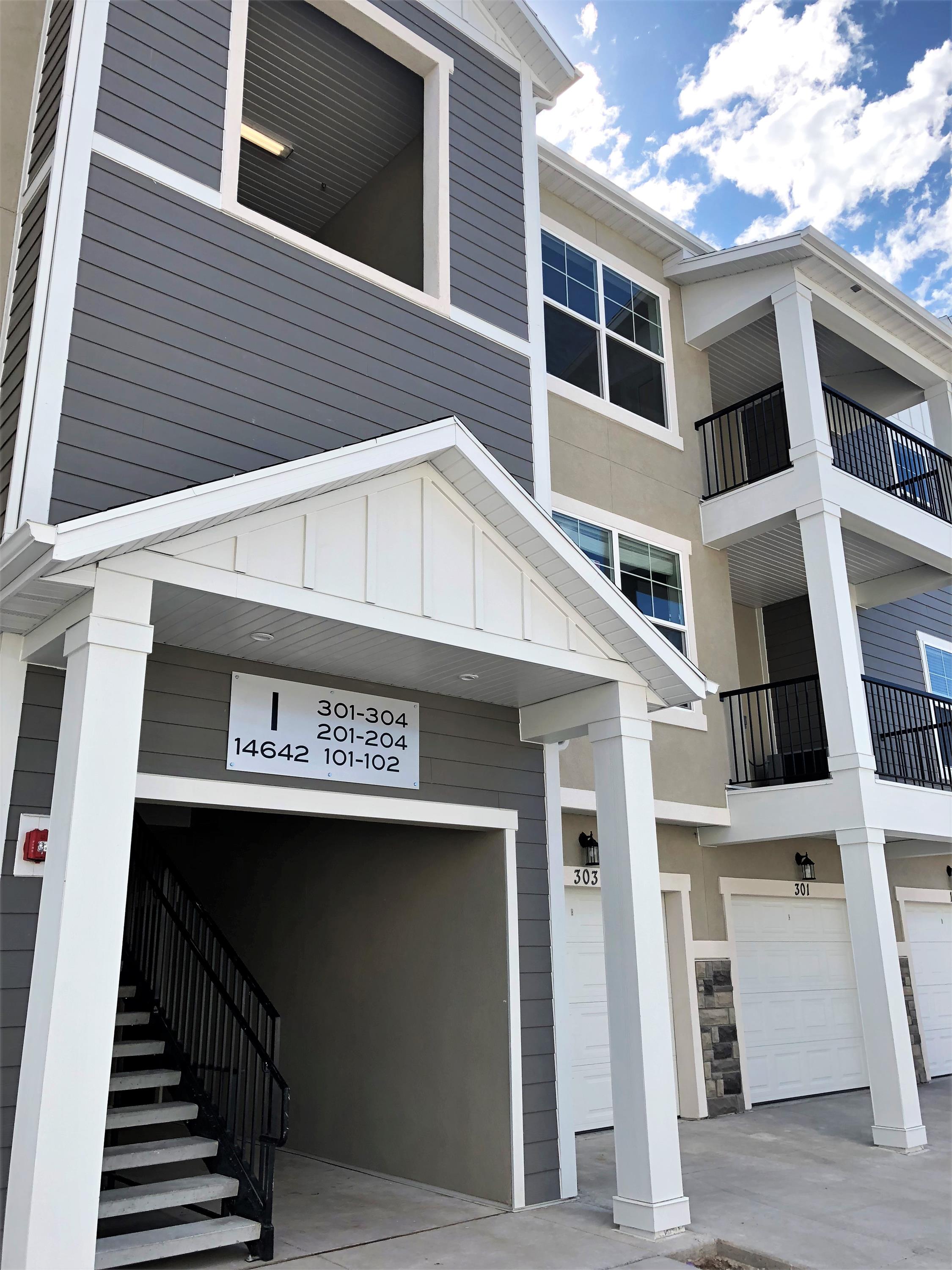 14642 South Bloom Drive - I303