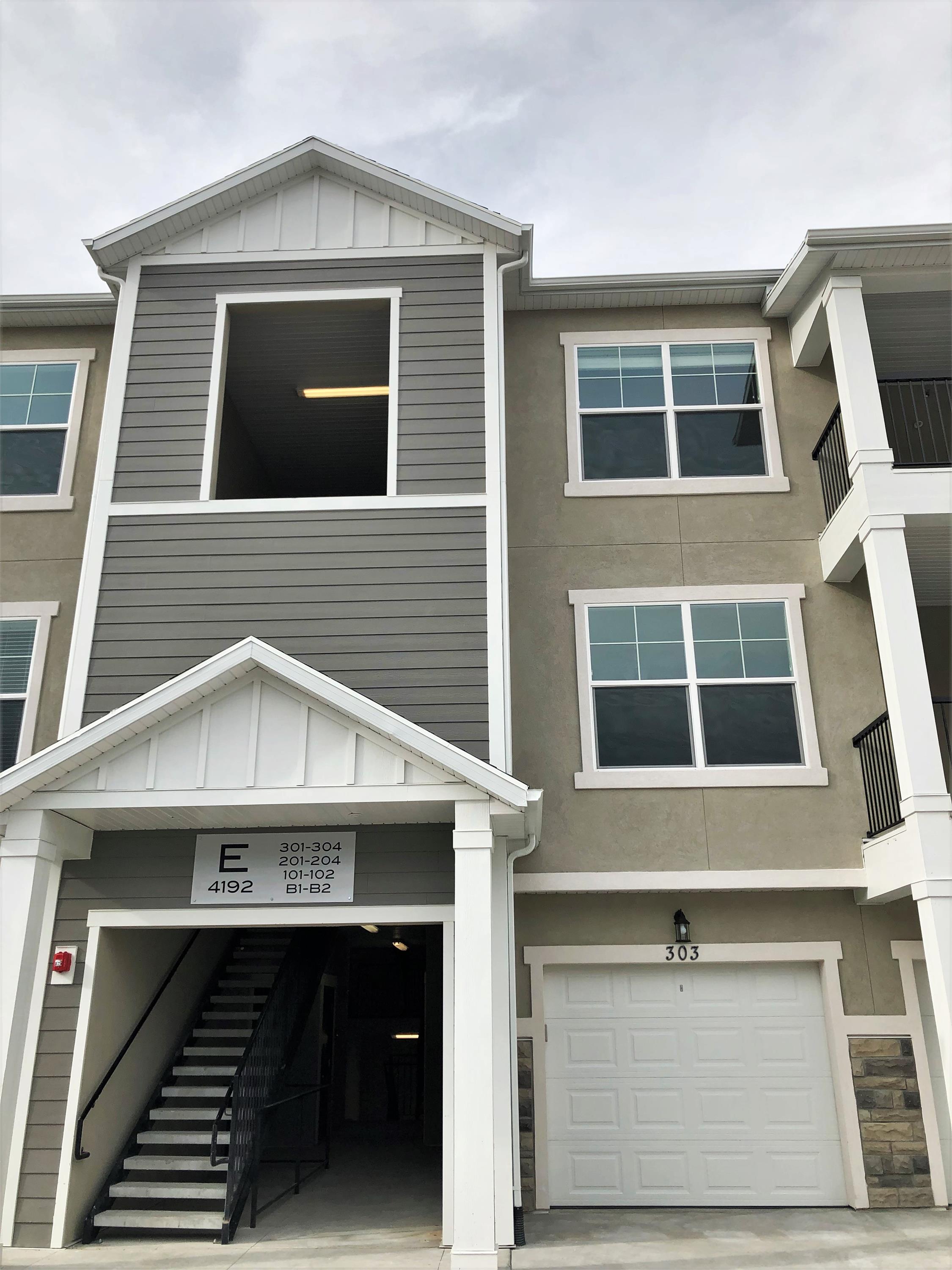4192 W McKellen Dr. - E301